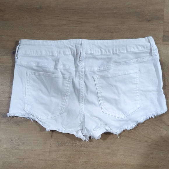 White Denim Women's Shorts - Picture 3 of 5